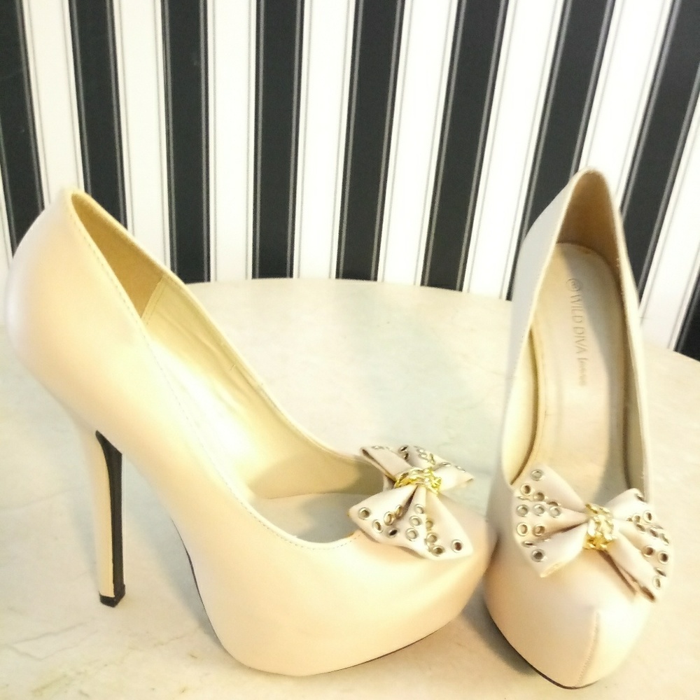 Shoe